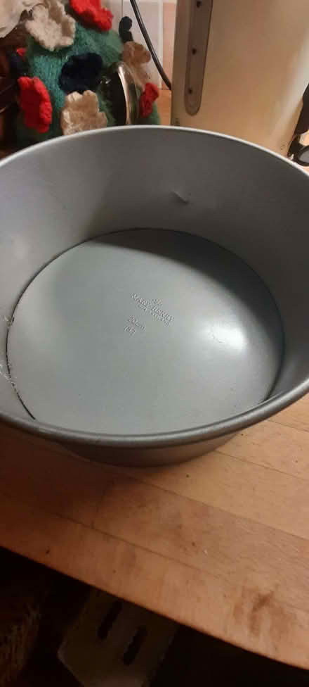 Photo of free Cake tin 8inch 20cm (Thorpe St Andrew NR7) #1