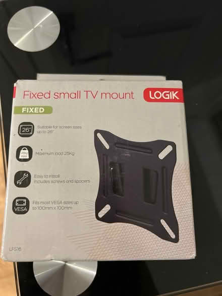 Photo of free Small tv mount (RM8) #1