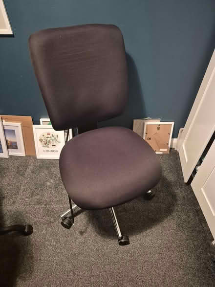 Photo of free office chair (Linslade LU7) #1