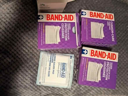 Photo of free Bandages for wound care (North Vanier) #2