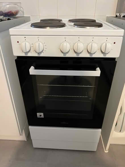 Photo of free Electric cooker (Market harborough) #3