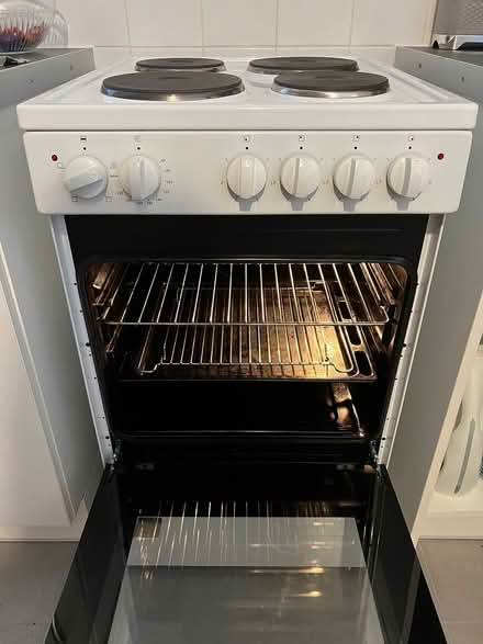 Photo of free Electric cooker (Market harborough) #4