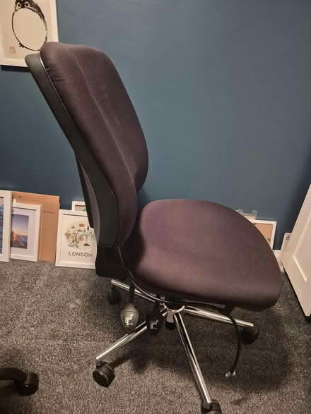 Photo of free office chair (Linslade LU7) #2