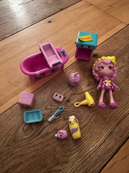 Photo of free Shopkins mini play set (Hemel, HP3) #1