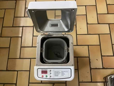 Photo of free CHEFMATE 1.5 gal bread machine (Ann Arbor near Hillside Terr.) #3