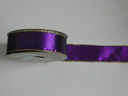 Photo of free wired decorative ribbon - purple & gold (Rayleigh SS6) #2