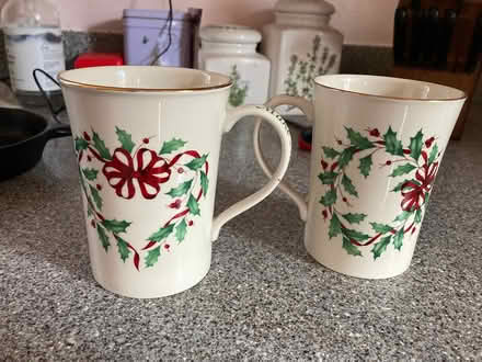 Photo of free Pair of Christmas Mugs (Odenton, Chapelgate Community) #1