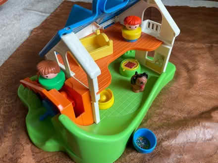 Photo of free Fisher Price House (Abbey Wood SE2) #2