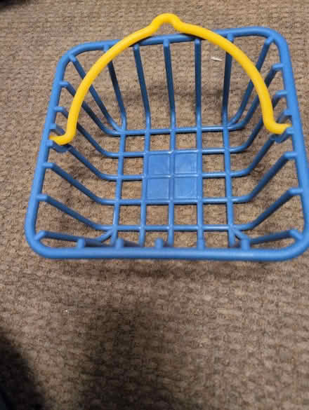 Photo of free Small toy shopping basket (Woodley RG5) #1