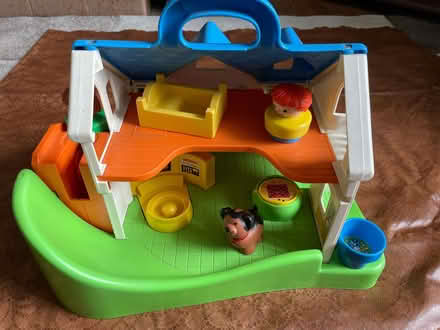 Photo of free Fisher Price House (Abbey Wood SE2) #3