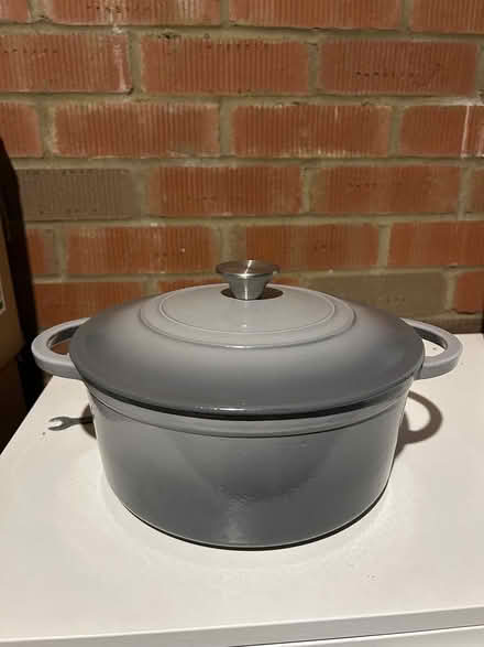 Photo of free Aldi Cast Iron Pot Never Used (NE40) #1