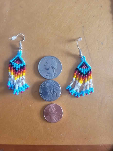 Photo of free One, some, all beaded jewelry (tramway/4 hills road) #2