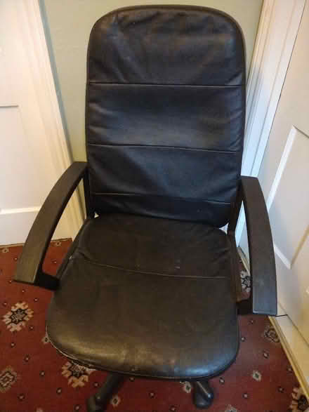 Photo of free Black office chair (Rickerscote ST17) #1