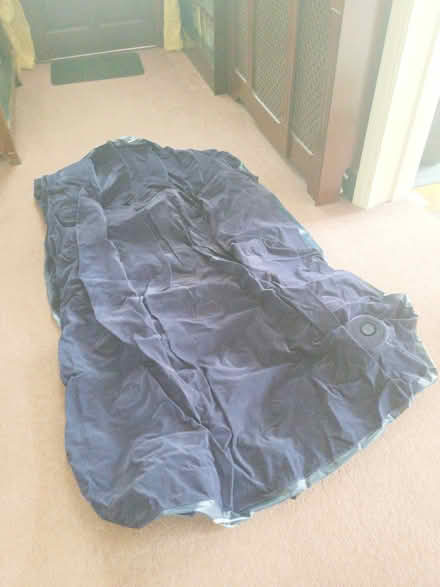 Photo of free Single blow up mattress for repurposing (Horspath OX33) #1