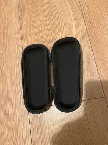 Photo of free Electric shaver case (Tooting SW17) #1