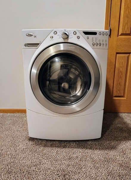 Photo of free Whirlpool Duet Washer - Needs Work (Canal Winchester OH) #2