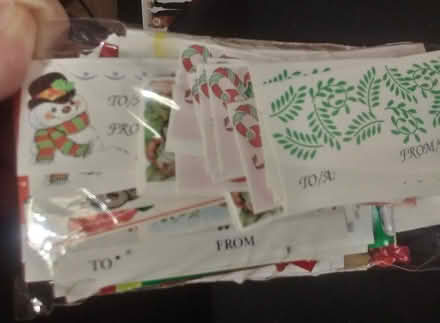 Photo of free christmas gift tags, Angel (Whitby: Thickson Rd/Kendalwood) #1