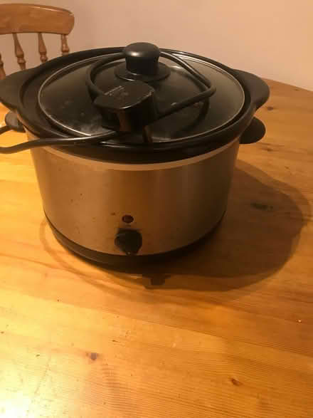 Photo of free Slow cooker (OX29) #1