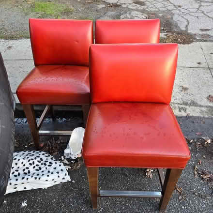 Photo of free 3 Matching Chairs (Higdon Mtn Vw) #1