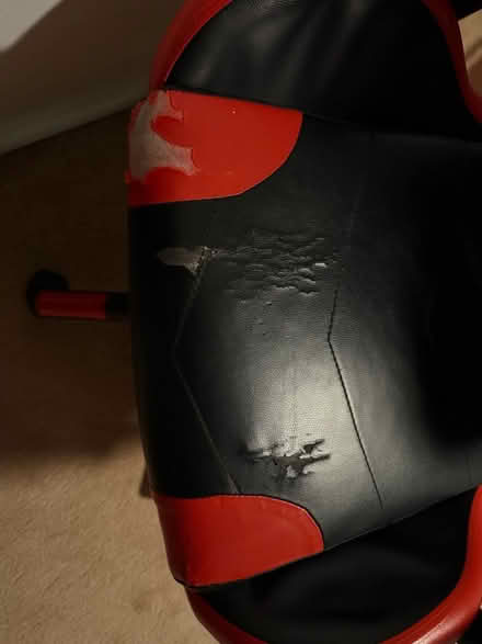 Photo of free Gaming chair (Burtonsville) #2