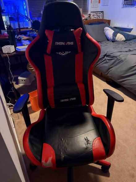 Photo of free Gaming chair (Burtonsville) #1