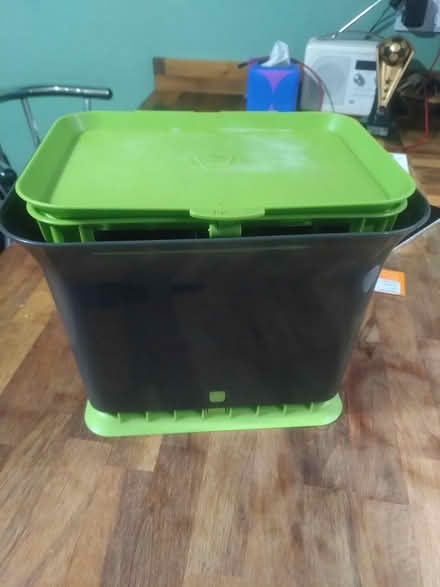 Photo of free Compost bin (billericay CM12) #1