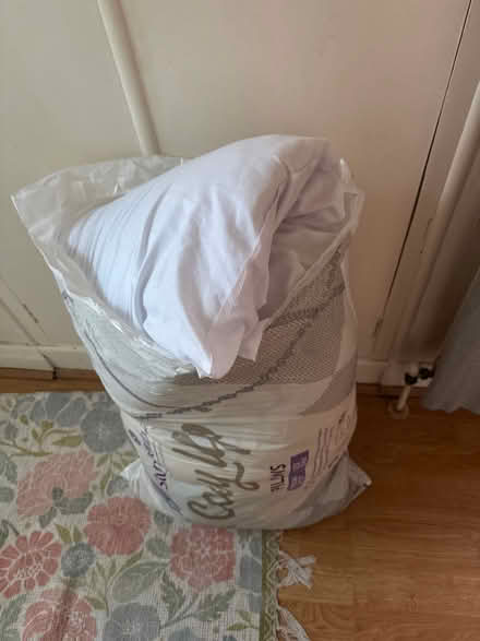 Photo of free bag of double bedding (LS28) #1