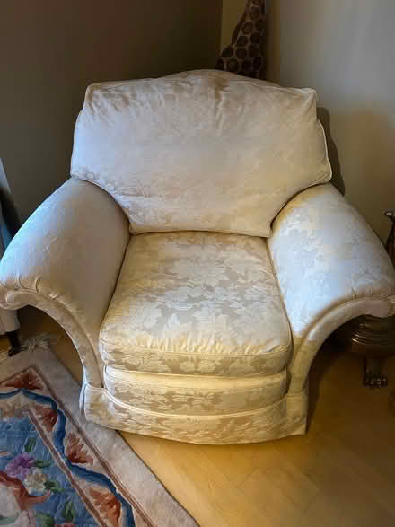 Photo of free Sofa and chair (matching damask) (Wimbledon Village, SW19) #2