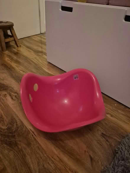 Photo of free Child spinning toy (SE19) #3