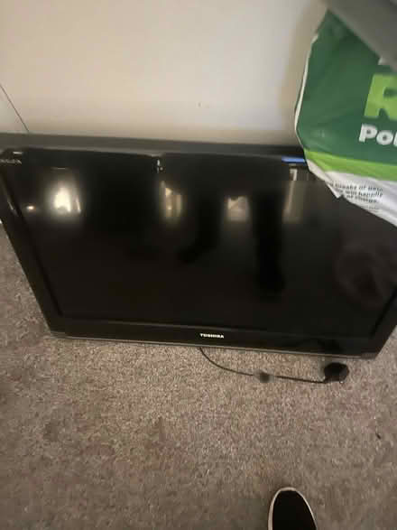 Photo of free 32” tv (PR8 woodvale) #1