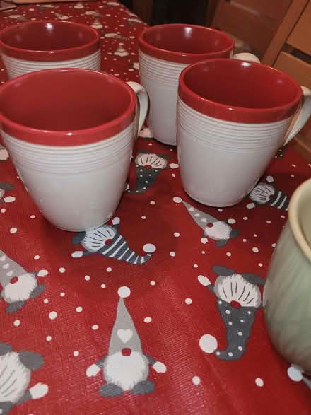 Photo of free 4 Denby mugs (Fareham PO15) #1