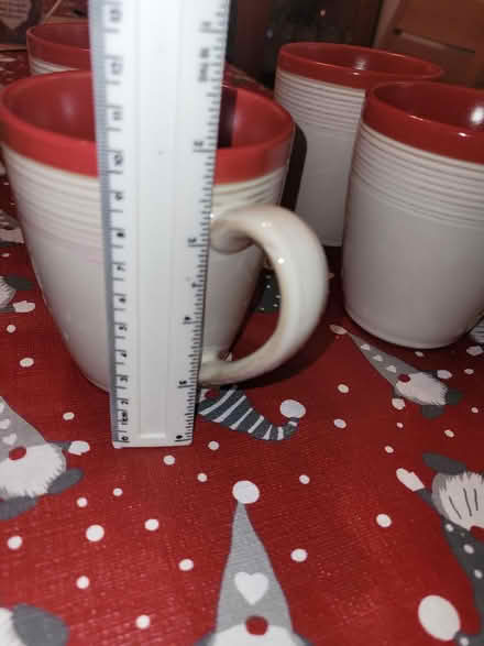 Photo of free 4 Denby mugs (Fareham PO15) #4