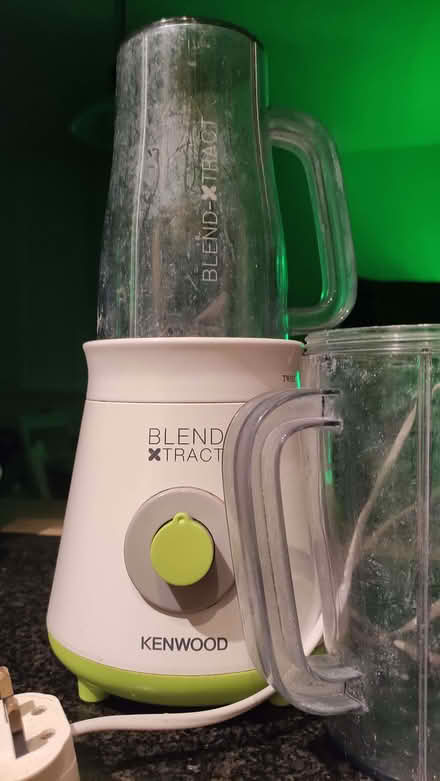 Photo of free Smoothie maker - Kenwood Blend xtract (Chislehurst BR7) #2