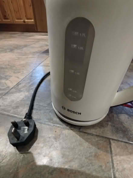 Photo of free Bosch kettle - WS5 (Yew Tree WS5) #2