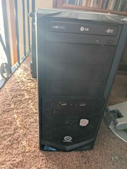 Photo of free 2 Old Computers for parts (West, Central Fort Collins) #3