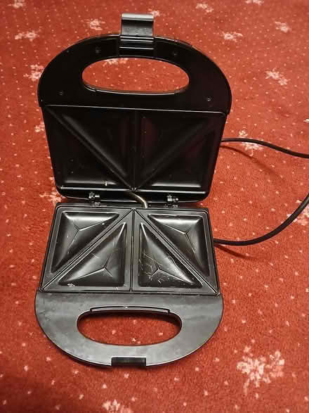 Photo of free Sandwich toaster (Copthorne) #2