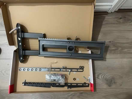 Photo of free Universal Tv wall mount (Iver UB8) #1