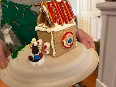 Photo of free Graham cracker house decorating (Downtown Mountain View) #4