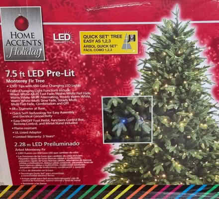 Photo of free 7.5 ft led pre lit Christmas tree (Country Estates Gilroy) #1