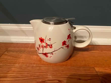 Photo of free Teaforte Tea Pot (North Aurora) #1