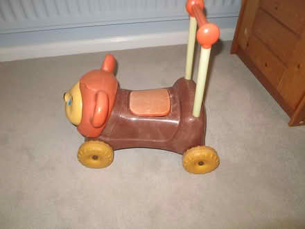 Photo of free Toddler push along toy (CB4) #1