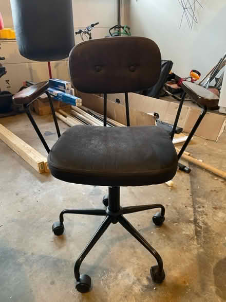 Photo of free Small office chair (Spring Ridge) #2