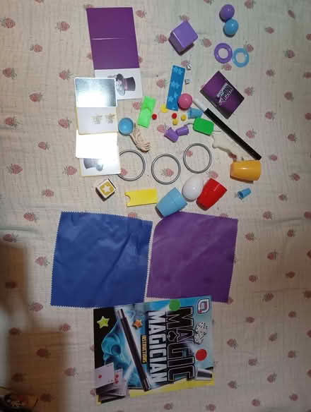 Photo of free Magic Magician set (Slade Green DA8) #1