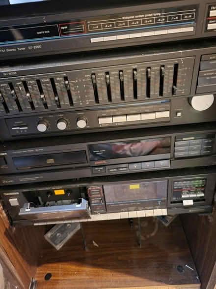 Photo of free Early 80s stereo equipment (Arlington) #1