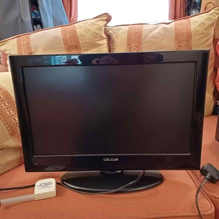 Photo of free Celcus tv - working but no remote (South Reading RG2) #1