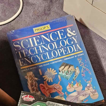 Photo of free Science & Technology Encyclopedia (Riddlesdown CR8) #1