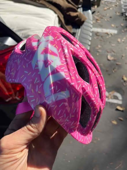 Photo of free Brand new kids helmet (483 sequoia lane Sebastopol) #1