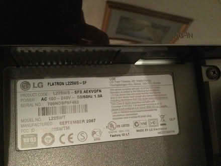 Photo of free LG Flatron Monitor (Sandown PO36) #2