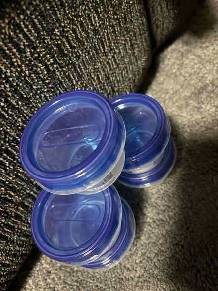 Photo of free 4 oz plastic containers (Wayne) #2