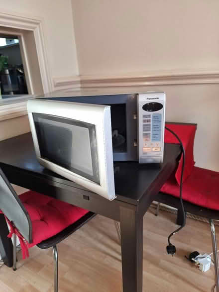 Photo of free Panasonic Microwave (Croydon) #1